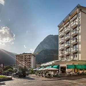 https://hotel-conradi.it-lombardy.com